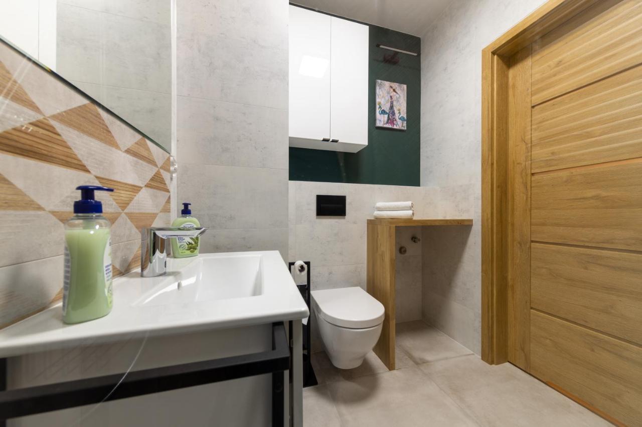 Apartament Luxury Two-Bedroom Bialystok Bagian luar foto