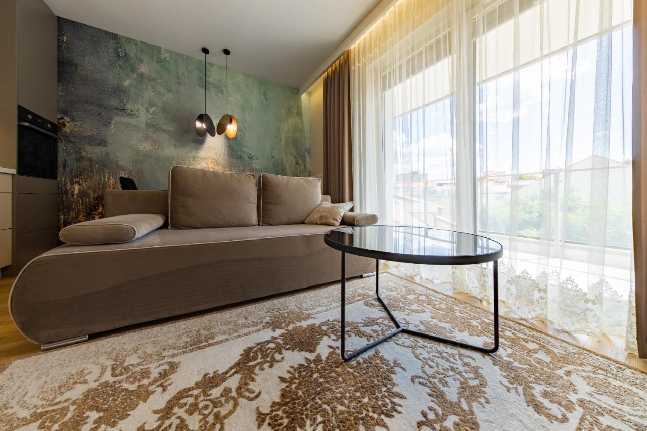 Apartament Luxury Two-Bedroom Bialystok Bagian luar foto